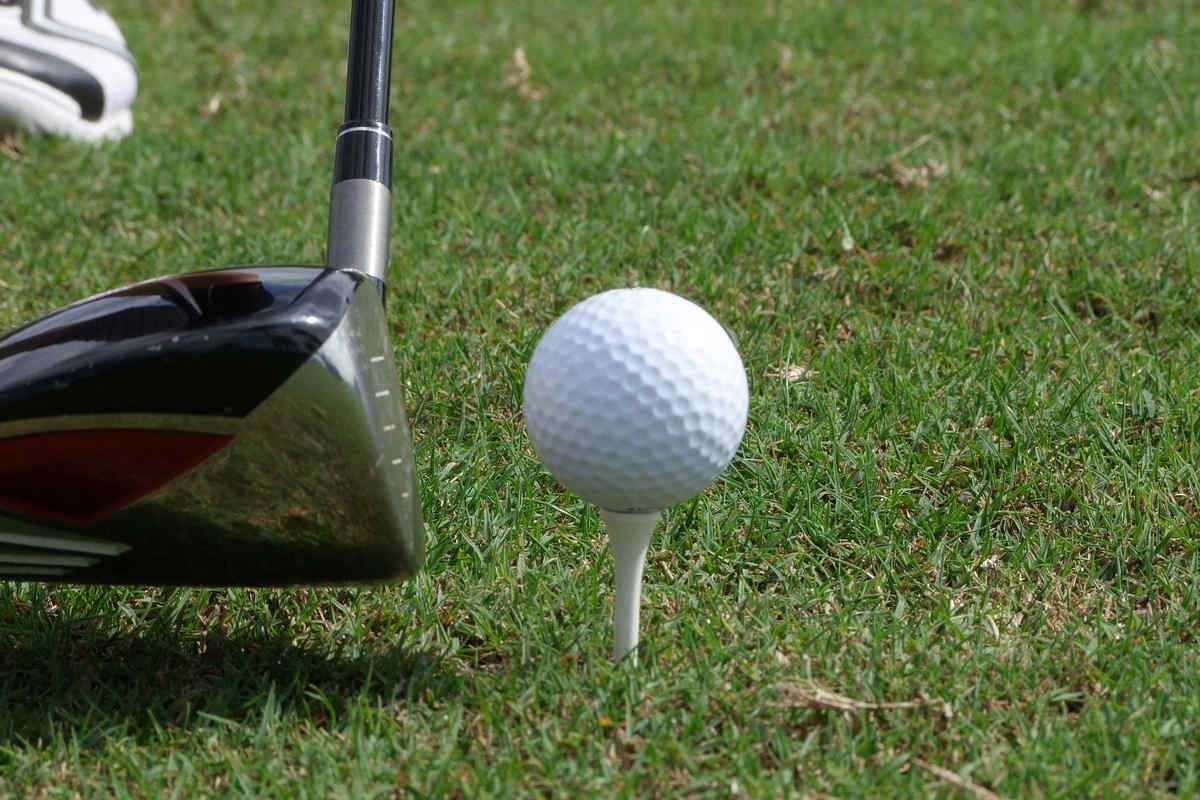 Golfhandicap mit dem richtigen abschlag verbessern